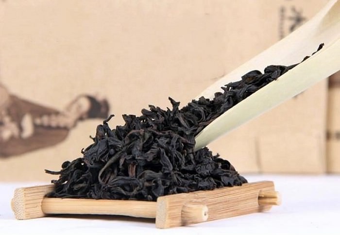Herbata Oolong Narcyz Wuyi w stylu vintage